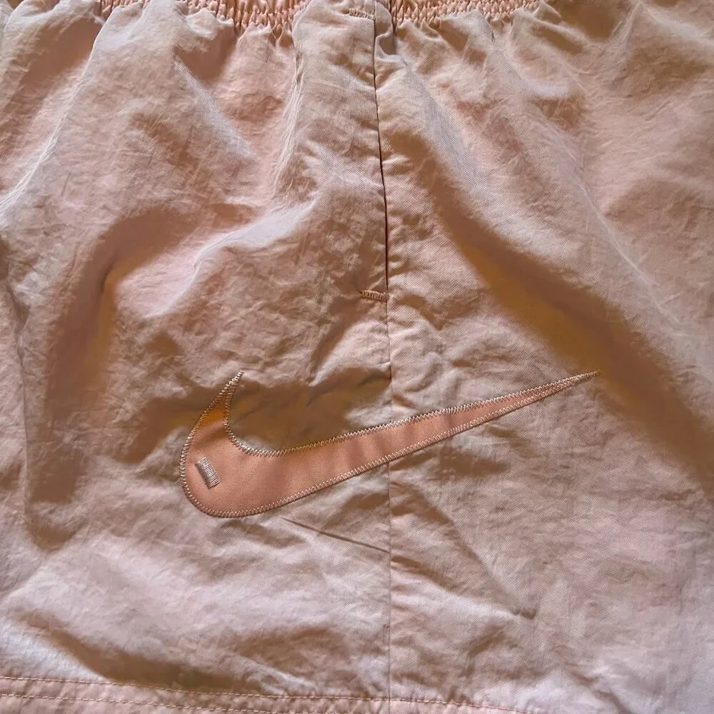 Nike Women's Swoosh Woven Easy Shorts Light Pink Size M